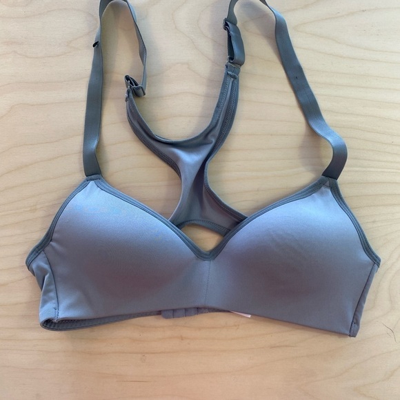 Bra size Small (BH) - Picture 2 of 10